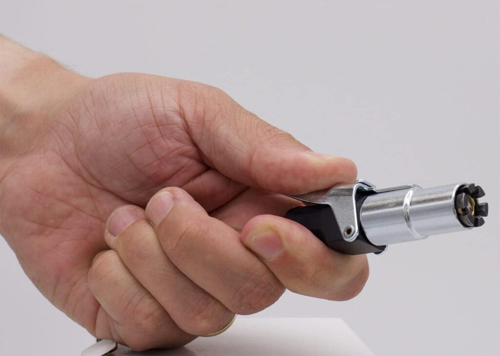 LockNFlate® Locking Air Chuck - Six Steel Jaws Lock onto Any tire Valve - Wont Leak or pop Off - Rated to 150 PSI - Closed Flow LockNFlate® Locking Air Chuck - Six Steel Jaws Lock onto Any tire Valve - Wont Leak or pop Off - Rated to 150 PSI - Closed Flow