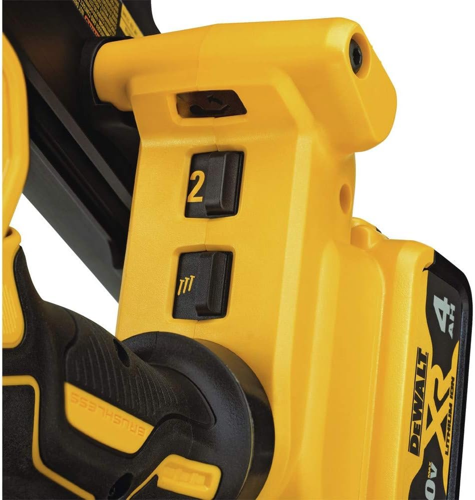 DEWALT 21-Degree Framing Nailer Kit Review - Top Rated Compressors